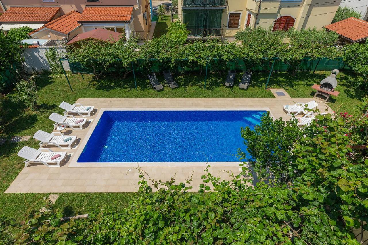 Villa Toni Umag Exteriér fotografie