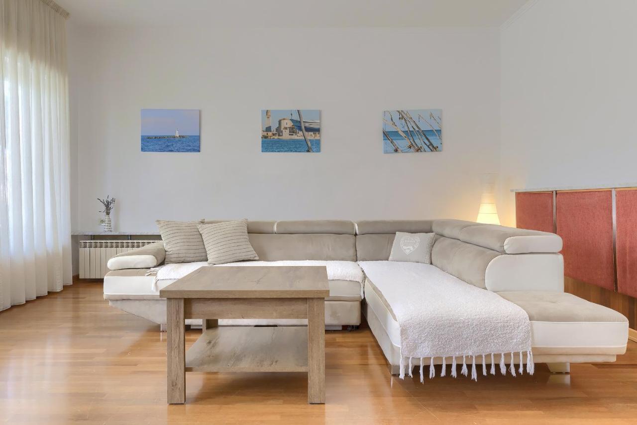 Villa Toni Umag Exteriér fotografie